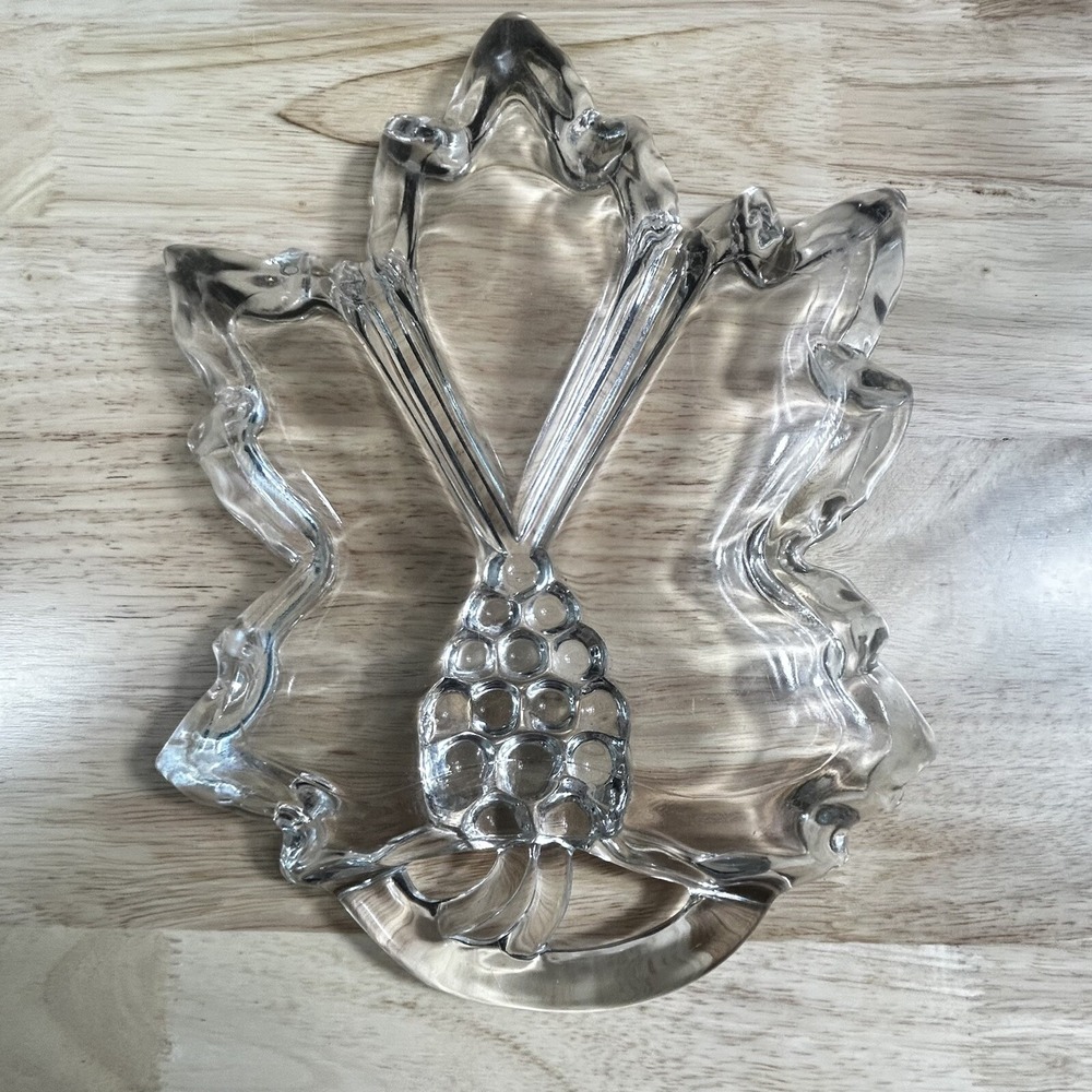 Vintage Tiara Indiana Glass Clear Grape Leaf Shape 3-Part‎ Relish/Candy Dish